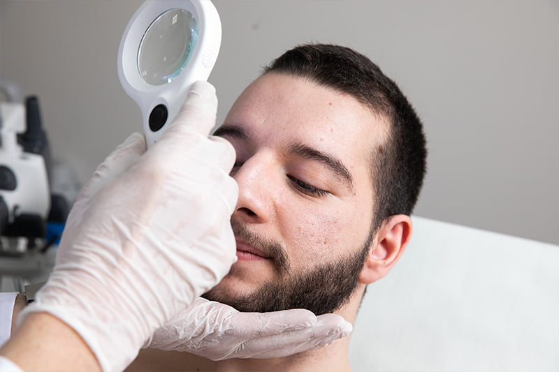 Specijalistički pregled dermatologa